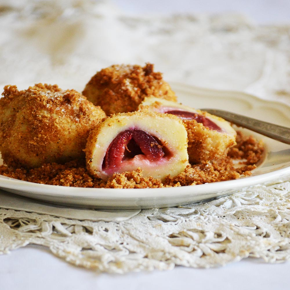 Hungarian Plum Dumplings (Szilvás Gombóc)