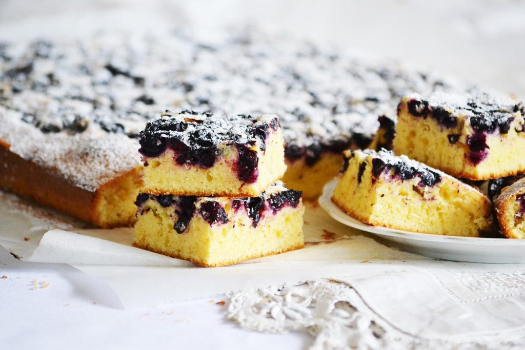 blueberry lemon cake, lemon blueberry cake, blueberry cake, bluberry bars