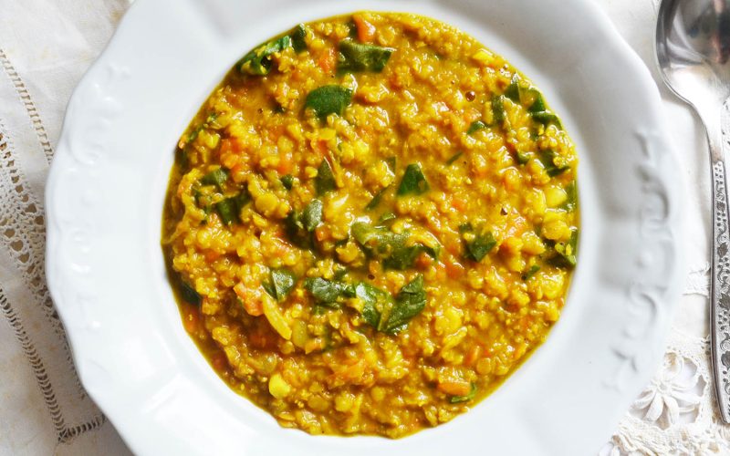 Vegan Gluten-free: Red lentil with turmeric and spinach