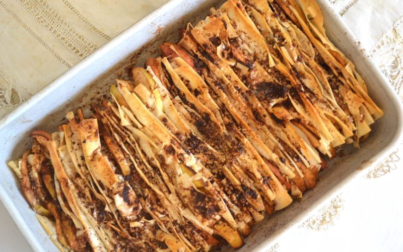 Easy Apple and Pecan Strudel